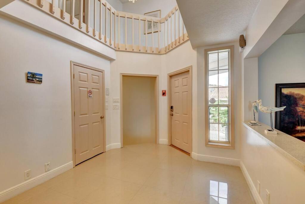 5 Bedroom Mansion With Pool And Non-Heated Jacuzzi Games In Boynton Beach Luaran gambar