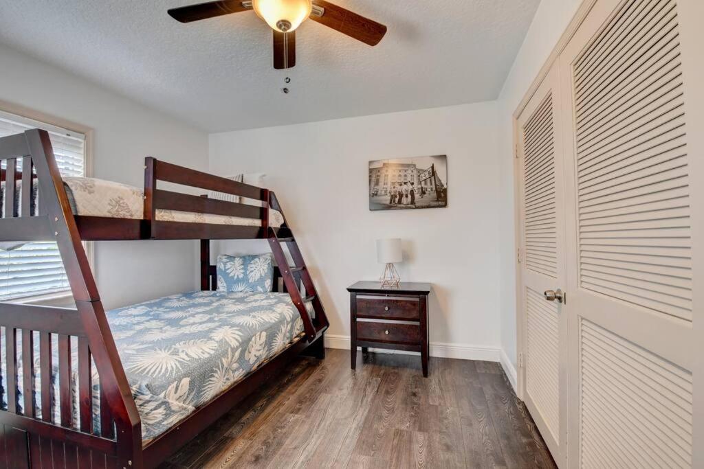 5 Bedroom Mansion With Pool And Non-Heated Jacuzzi Games In Boynton Beach Luaran gambar